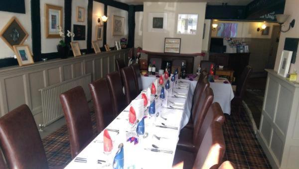 Bugle Hotel Titchfield Buitenkant foto