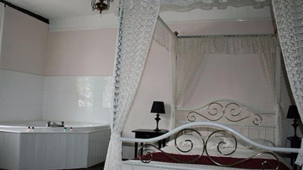 Bugle Hotel Titchfield Buitenkant foto